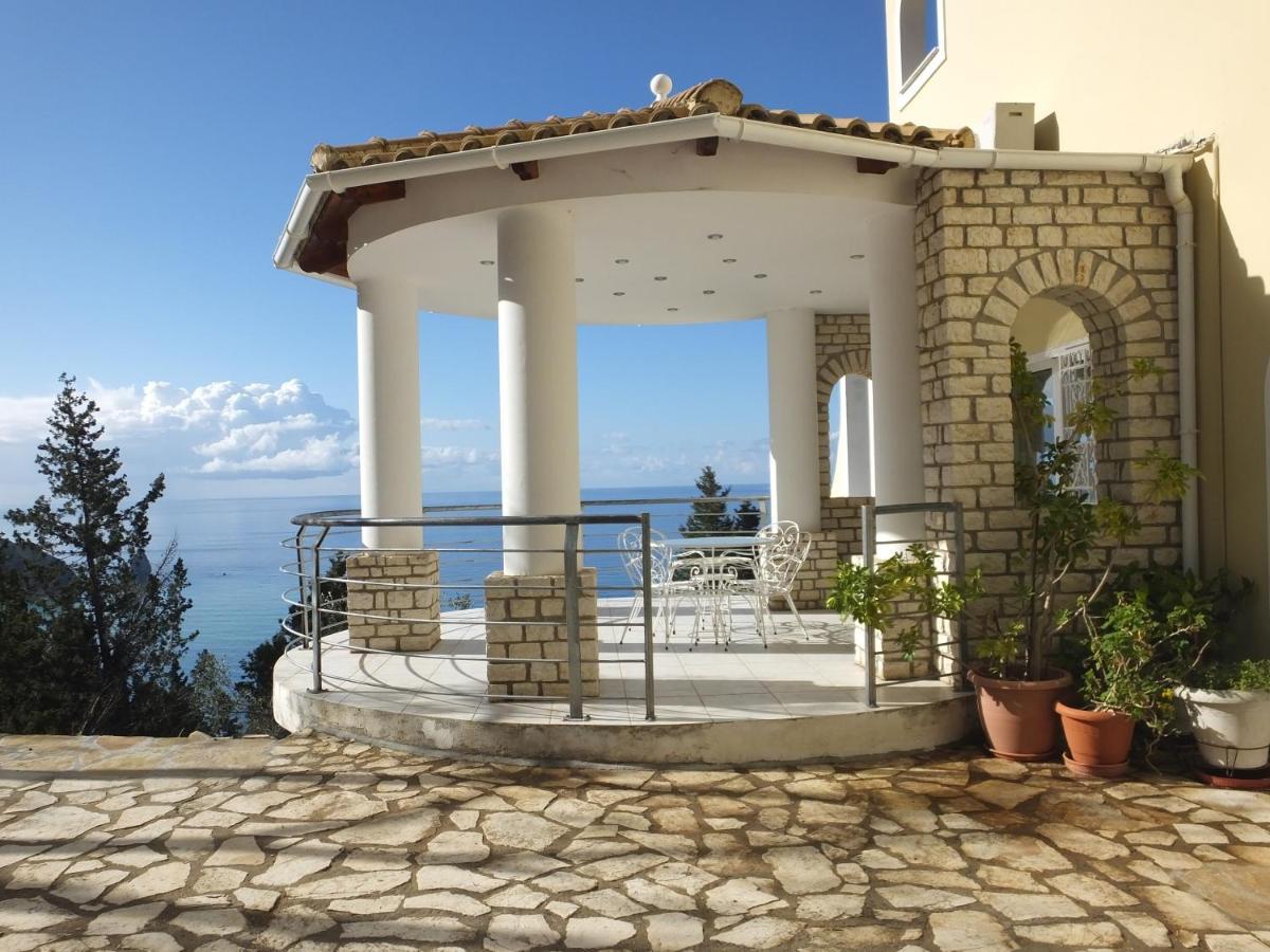 Villa Alibertini Agios Gordios  Exterior photo