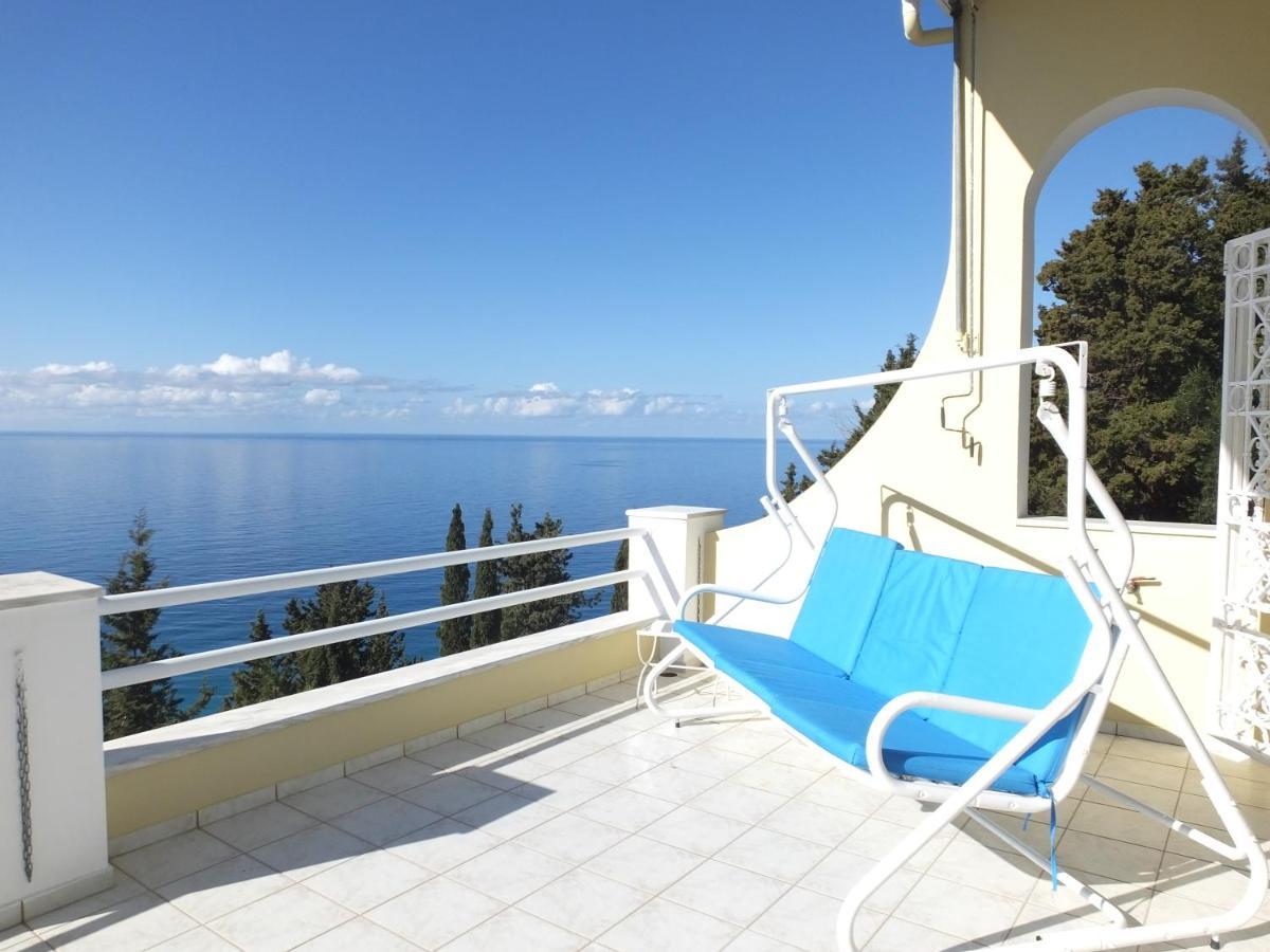Villa Alibertini Agios Gordios  Exterior photo