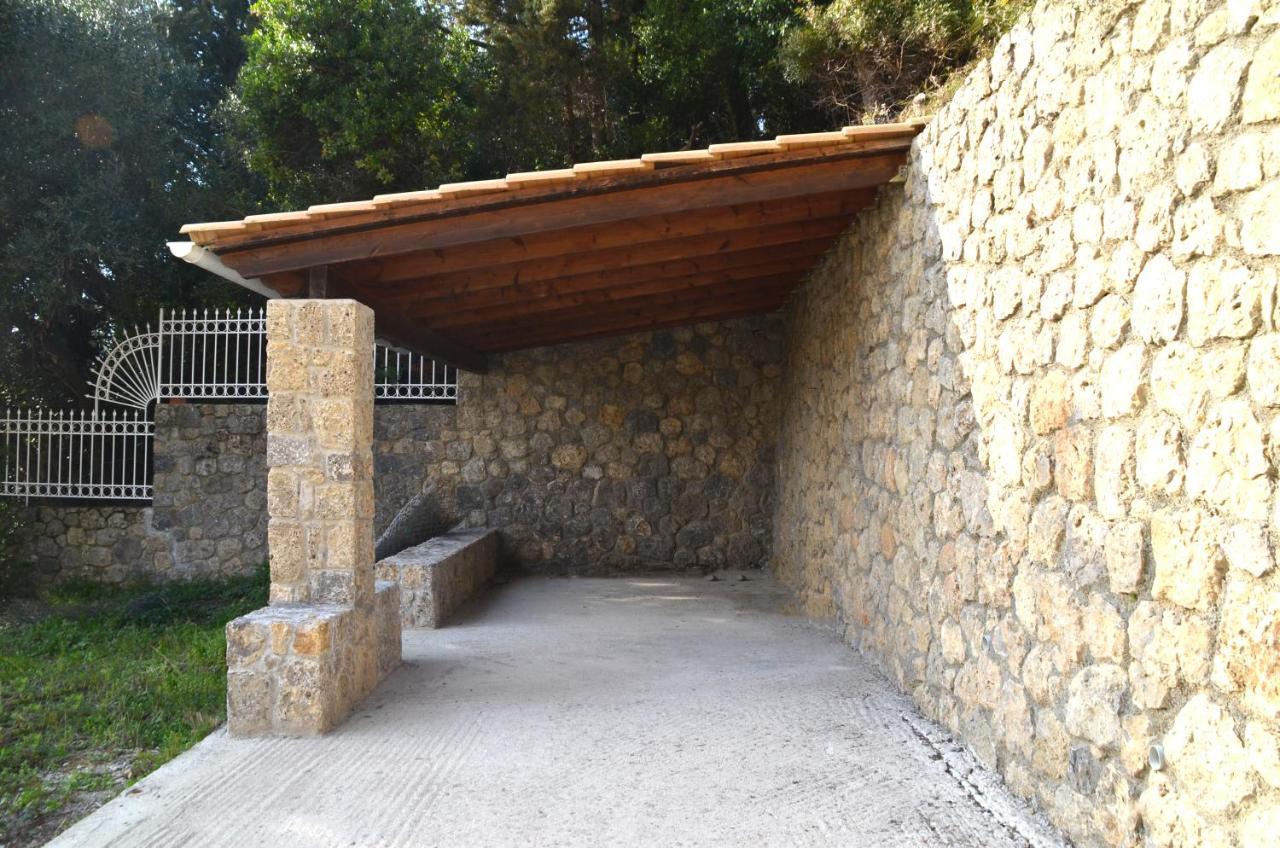 Villa Alibertini Agios Gordios  Exterior photo
